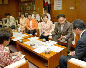 島田穣一 小美玉市市長と懇談